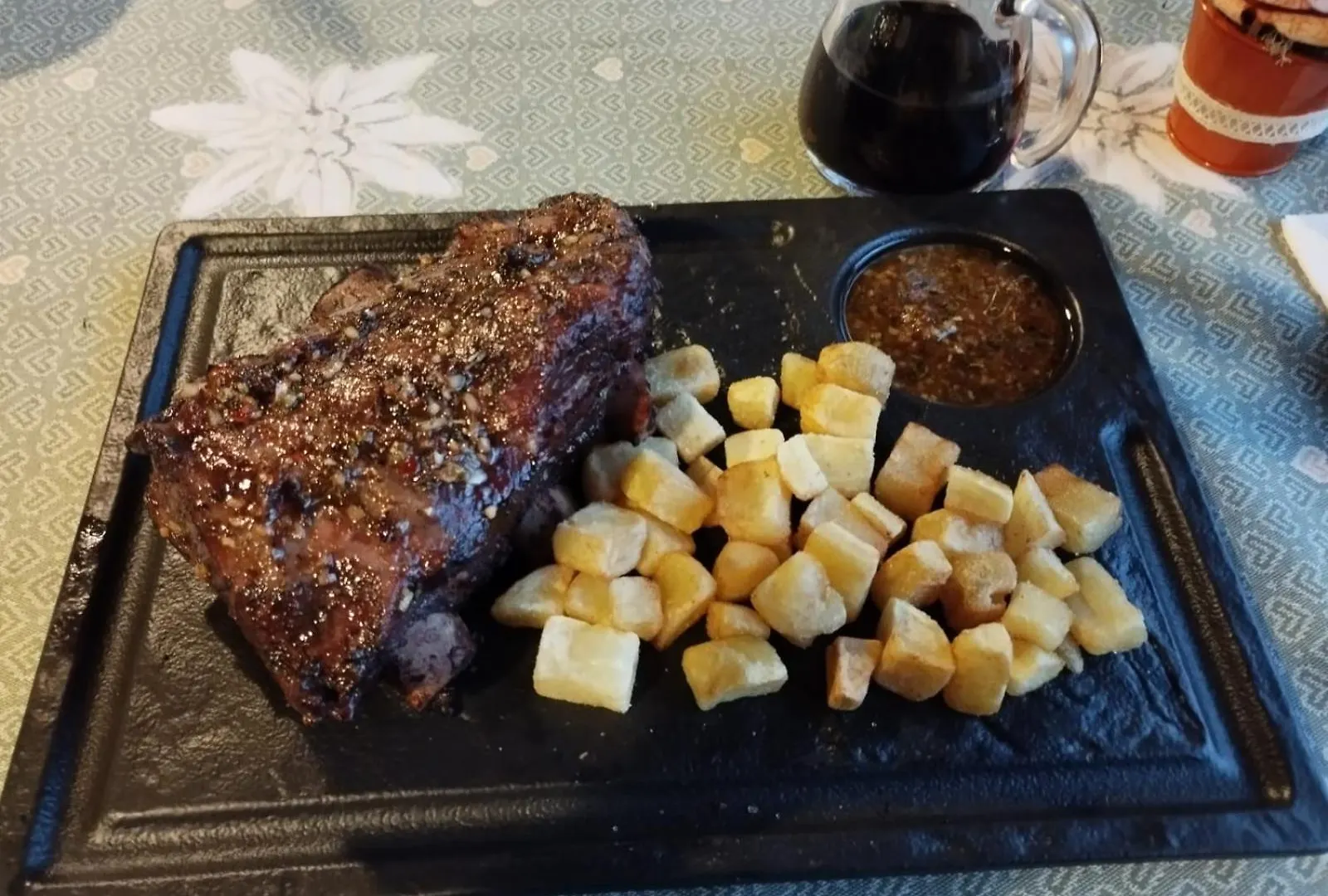 Hotel Ristorante La Baitina 아지아고